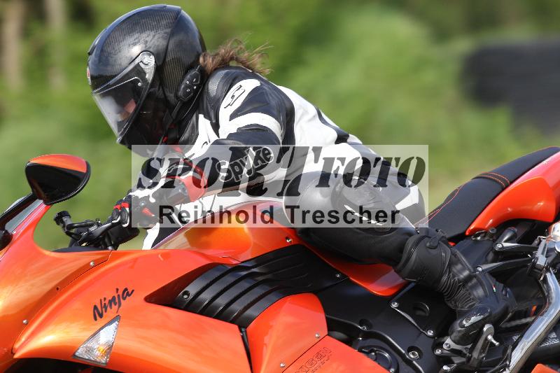 Archiv-2025/10 23.04.2025 Cornu Master School ADR/gruen-vert/14